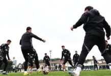 Beşiktaş kondisyon ve taktik çalıştı