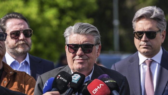 besiktas-filipe-luisle-temasa-gecti-CC7tudPz.jpg
