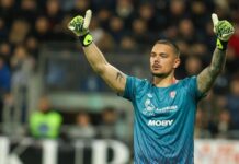 Beşiktaş’ın son kaleci adayı: Semih Kılıçsoy’un grup arkadaşı!