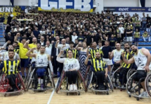 Fenerbahçe İstanbul Jet, Beşiktaş’ı yenerek final serisinde 1-0 öne geçti