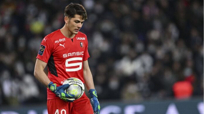 besiktas-dogan-alemdar-transferini-resmen-duyurdu-LQ2YOaYA.jpg
