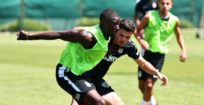 besiktas-midtjylland-maci-hazirliklarini-surdurdu-W53Yplqk.jpg