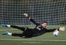 Beşiktaş’ın genç eldiveni resmen Sakaryaspor’da!