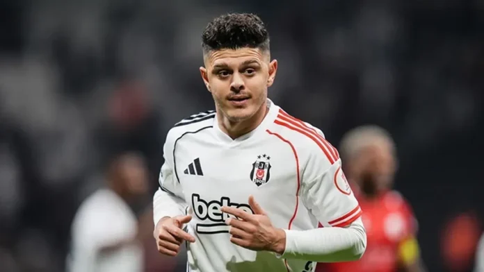 besiktasta-rashica-belirsizligi-ayriligin-onundeki-puruz-ortaya-cikti-sOSIOhLr.webp