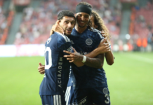 Archie Brown: “Beşiktaş taraftarına bildiri gönderiyorum”