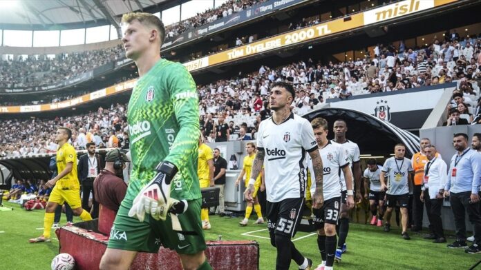 besiktas-tekrar-gol-yemedi-cnSED5Fj.jpg