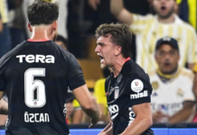 Beşiktaş’ın derbide golünü atmıştı! Oyuna devam edemedi…